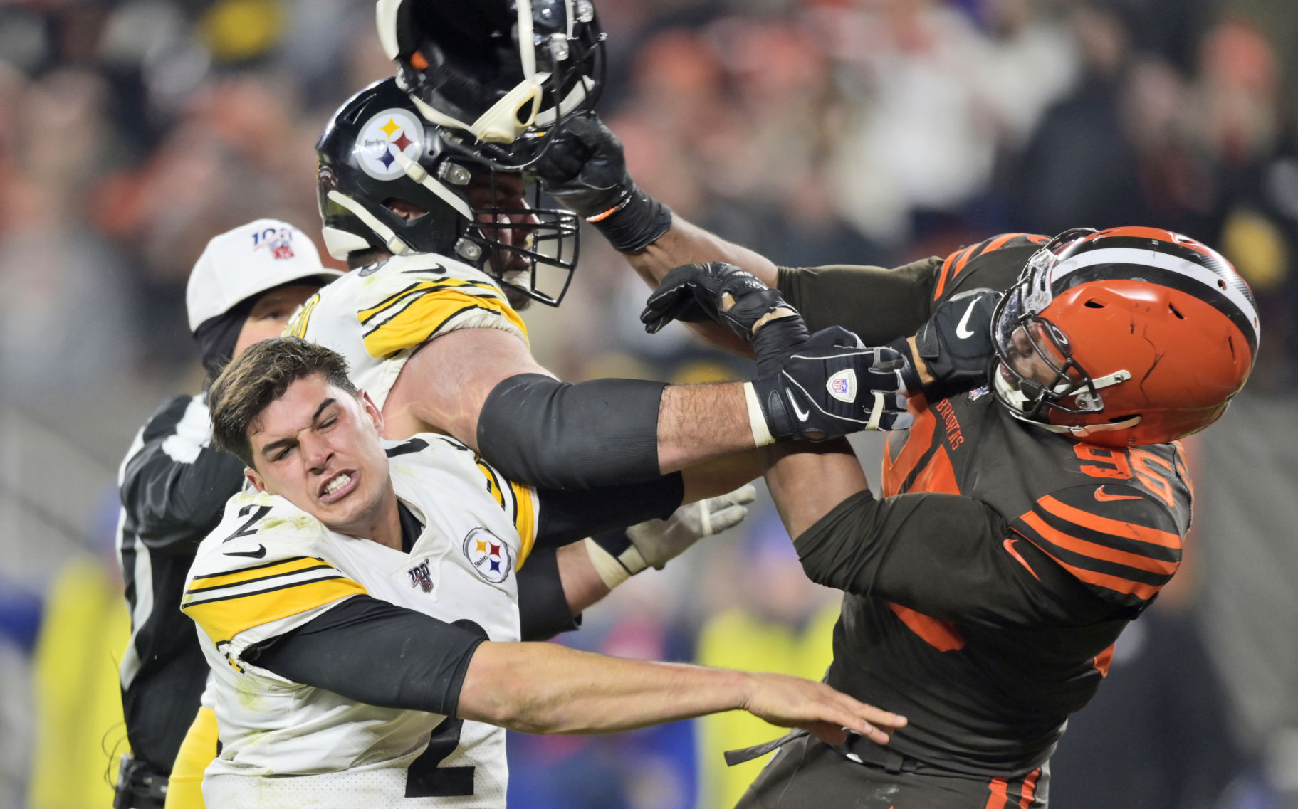 APTOPIX Steelers Browns Football